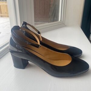 Sézane Angelique black patent leather  sz 40